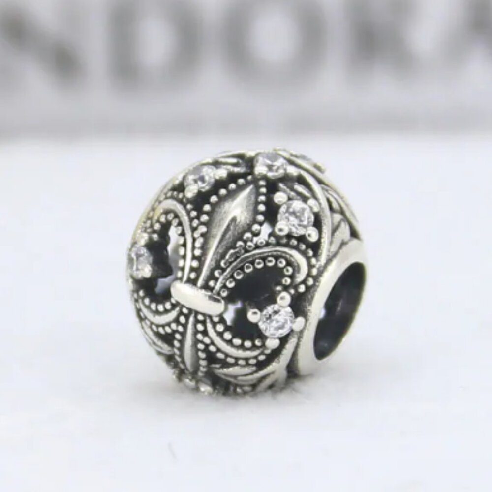 Pandora Charm Fleur-de-lis Clear CZ Good Luck September Fall 2026